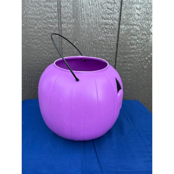 Purple Plastic Jack-O-Lantern Pumpkin Halloween Trick-Or-Treat Bucket Handle - Picture 4 of 6
